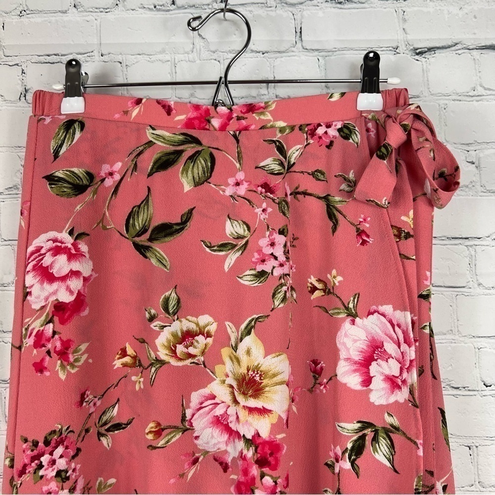 Faux Wrap Skirt  Bobeau Size Medium - Picture 3 of 3